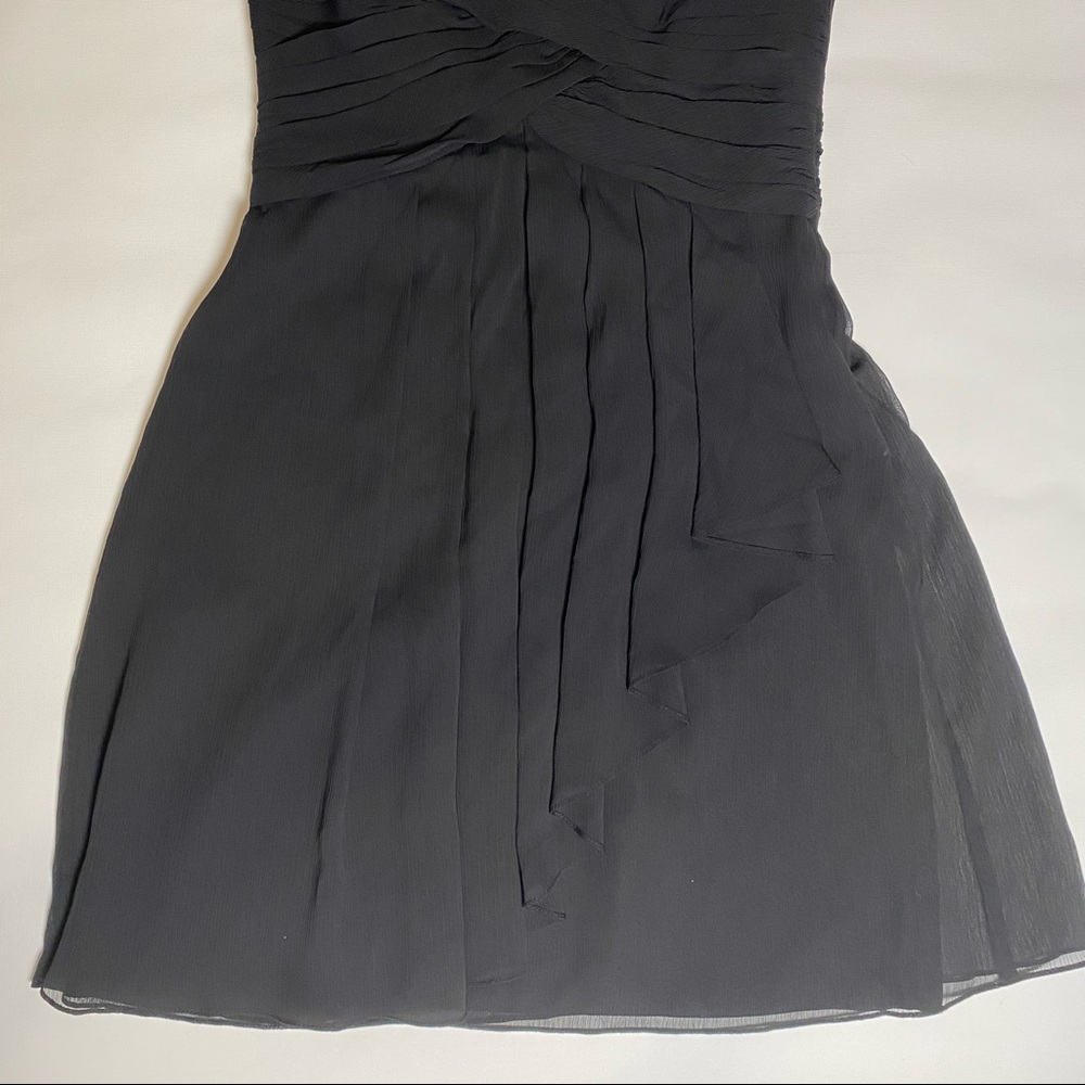 David’s Bridal Short Black Strapless Crinkle Chiffon Bridesmaid Dress - Picture 4 of 7